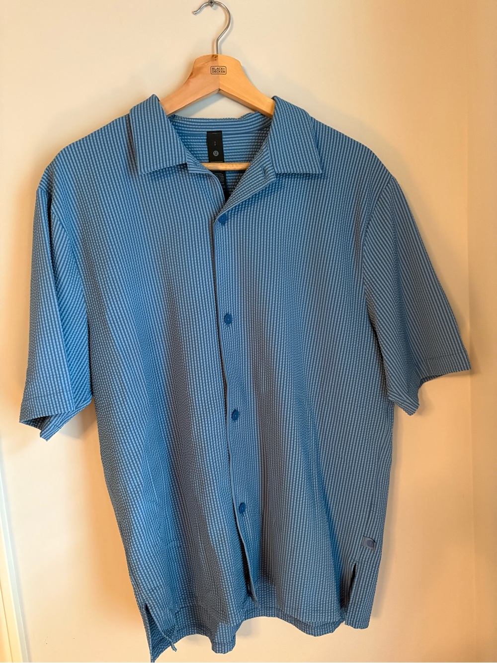 lululemon athletica Light Blue Short-Sleeve Button-Down Shirt